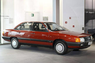   100 (C3, Typ 44,44Q, facelift) 1988-1990